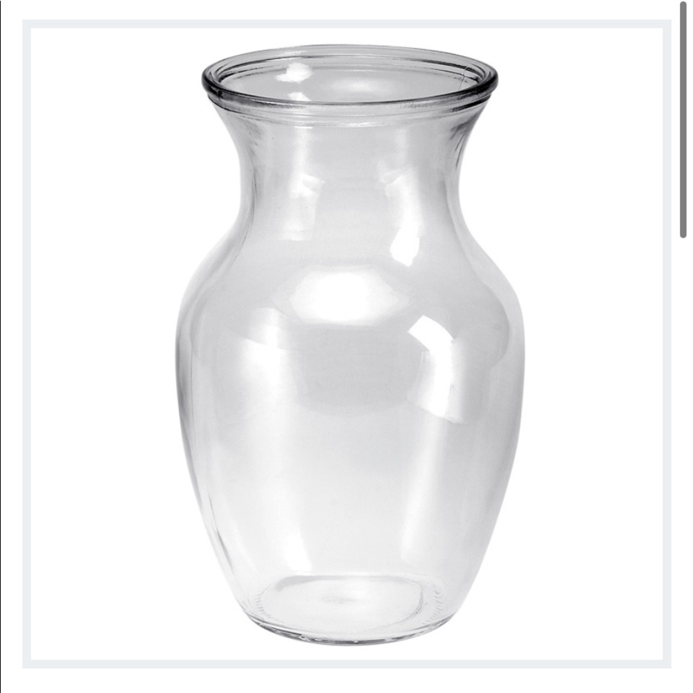 New 8” CLEAR ROSE 🌹 VASE